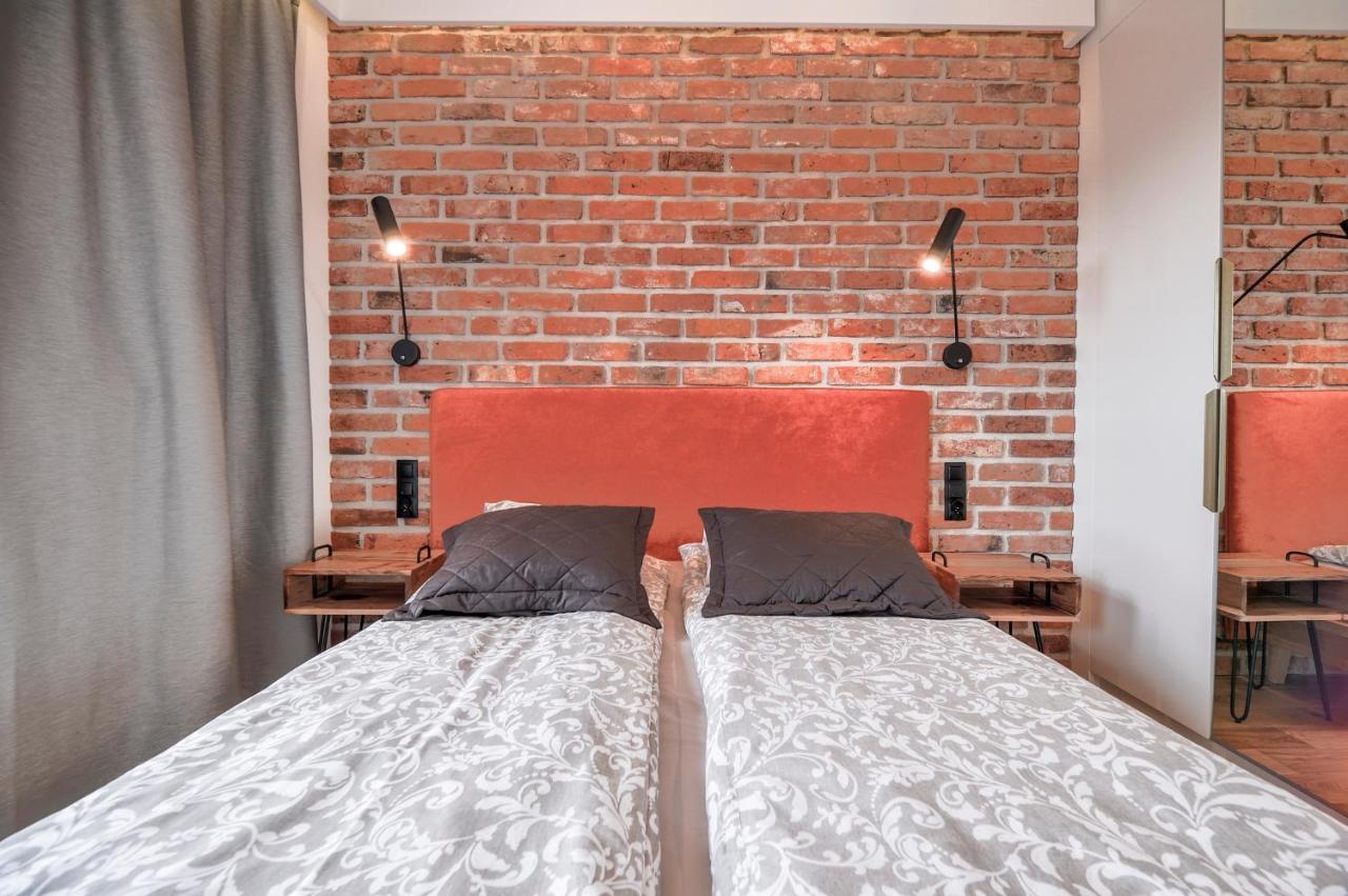 Citystay Waterlane Island Apartment Γκντανσκ Εξωτερικό φωτογραφία