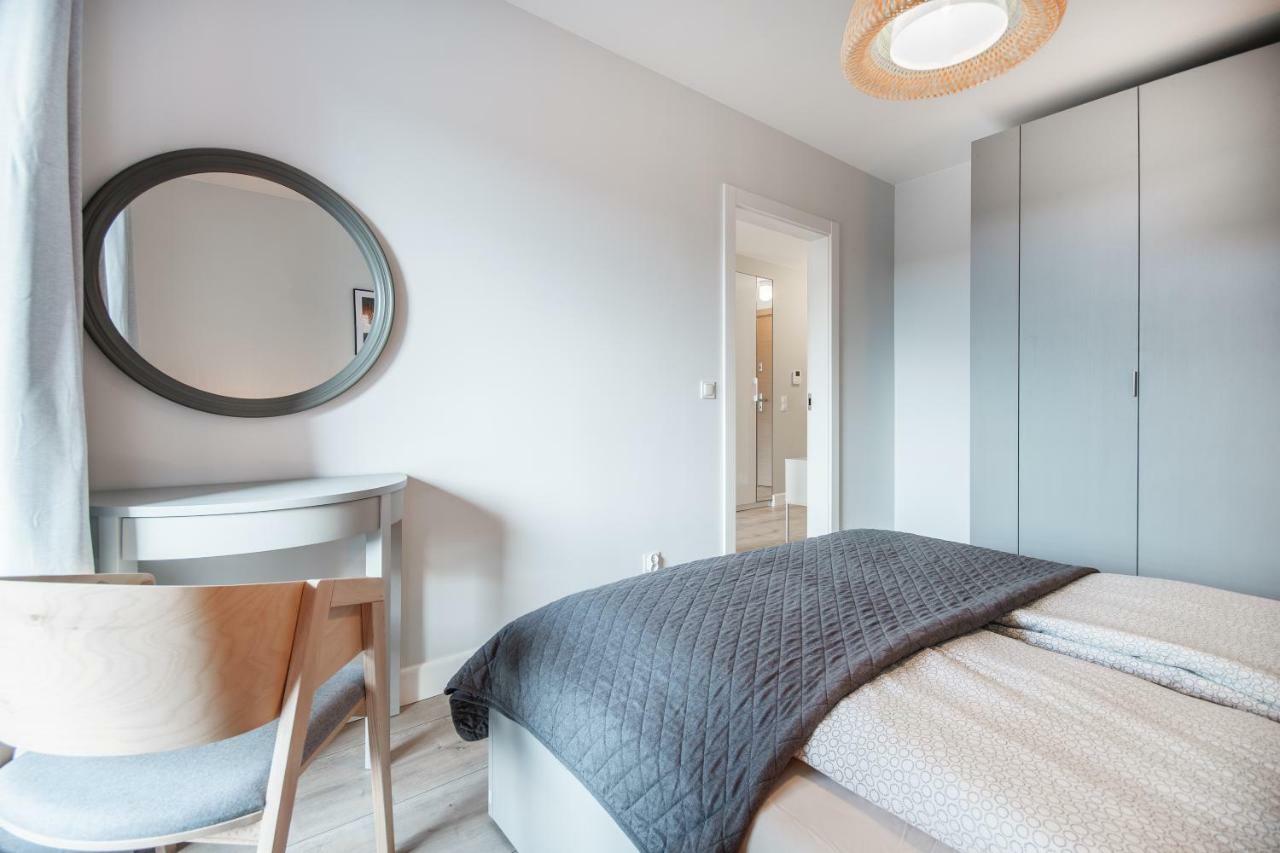 Citystay Waterlane Island Apartment Γκντανσκ Εξωτερικό φωτογραφία