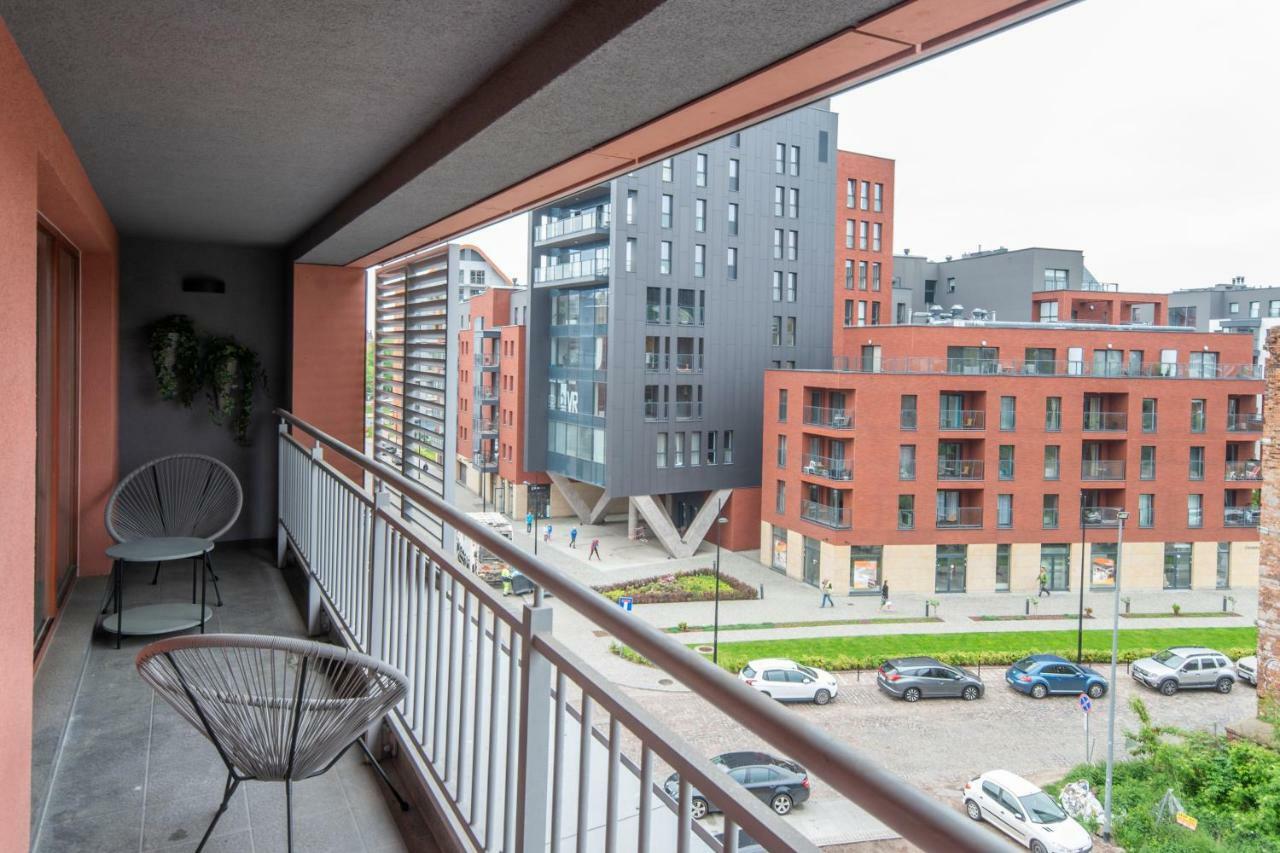 Citystay Waterlane Island Apartment Γκντανσκ Εξωτερικό φωτογραφία